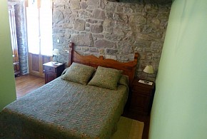 GOROSTIPALEKO BORDA
