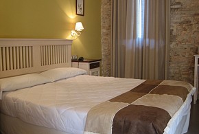 HOTEL MURALLETA