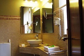 HOTEL MURALLETA