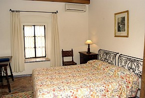 HOTEL RURAL CORTIJO BARRANCO