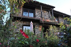 JARDINES DEL ROBLEDO