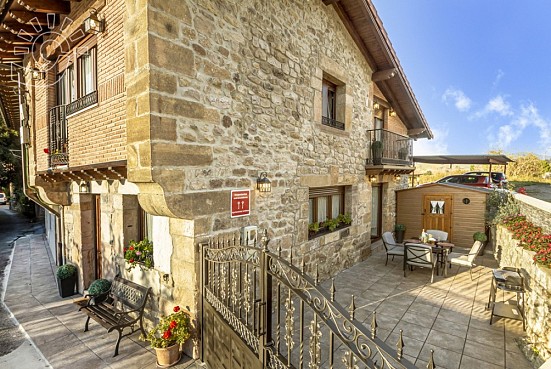 LA CASA DEL CAMPO REY