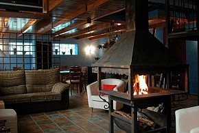 LA CASONA DE NAVALENO