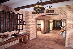TORRELOBATOS
