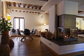VILLA CORNELIUS