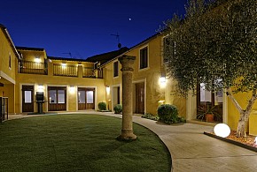 VILLA CORNELIUS
