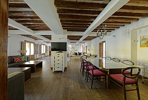 VILLA CORNELIUS